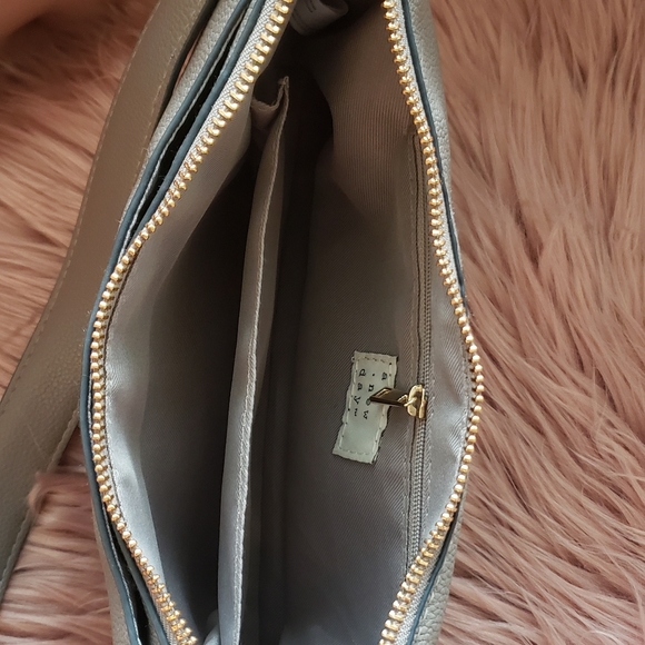 Y2k style purse - TRENDING - Picture 3 of 7